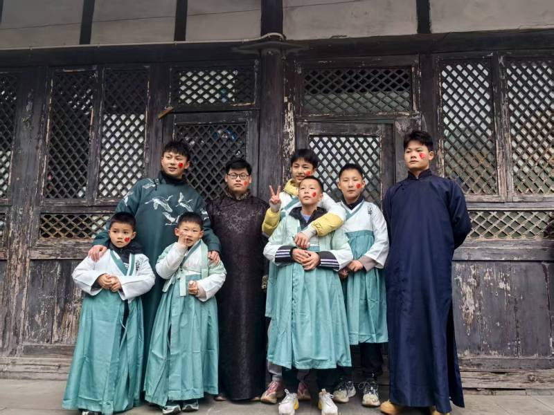 比如县灯光秀活动策划